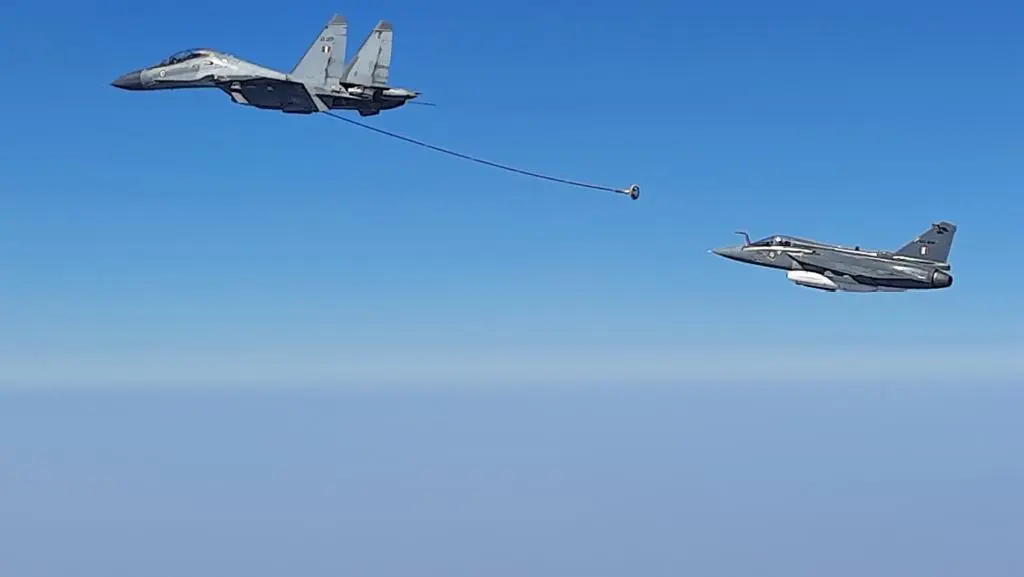 su 30 mki and tejas